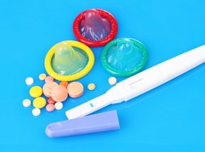 Фото:  Подробнее о противозачаточных свечах